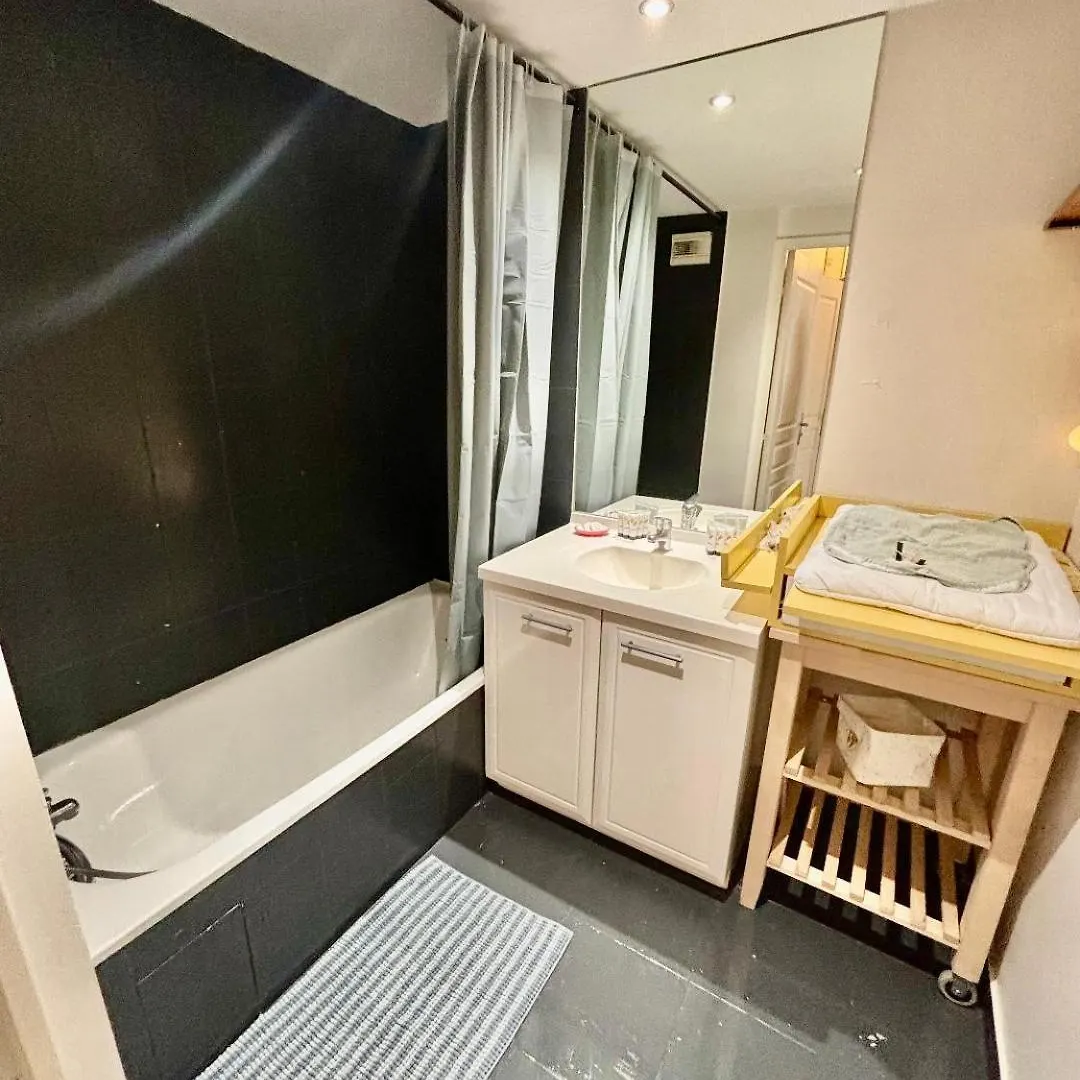 Apartment Top !!! 3 Chambres, Climatisation, Terrasse Villeurbanne France